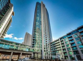 215 Fort York Blvd #1005, Toronto, ON M5V 4A2