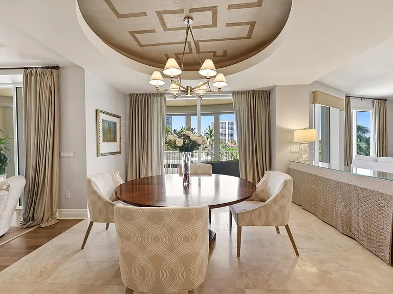 4501 Gulf Shore Blvd N #404 — Photo 9