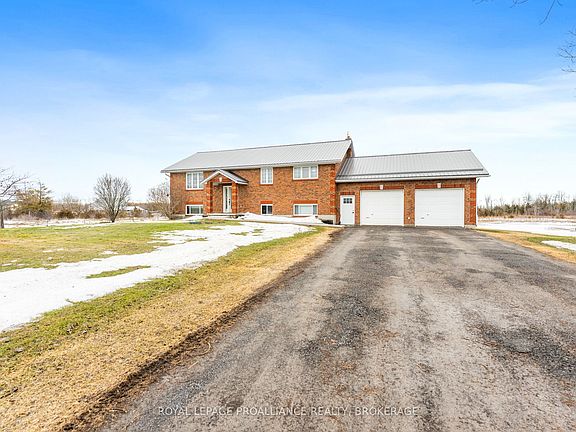 2nd image of 682 Caton Rd