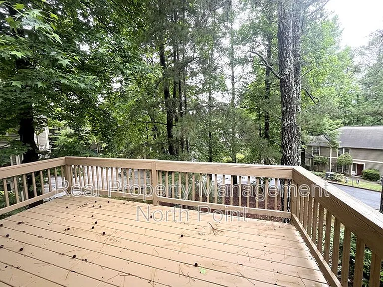 3030 Steeplechase Dr — Photo 29