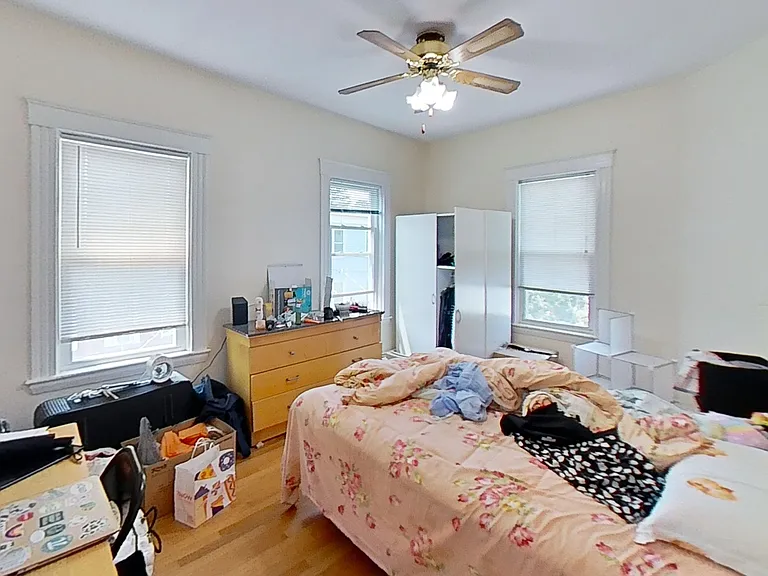 31 Plymouth St #3 — Photo 8