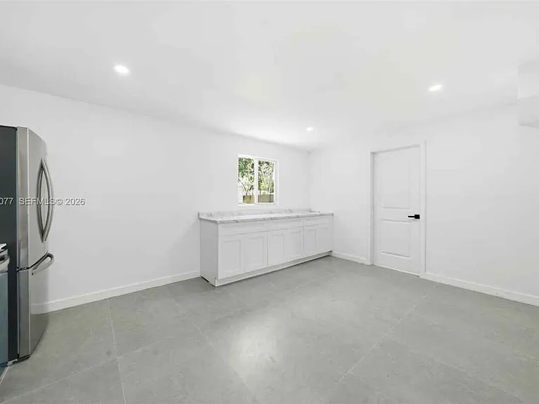 2415 Garfield St — Photo 7