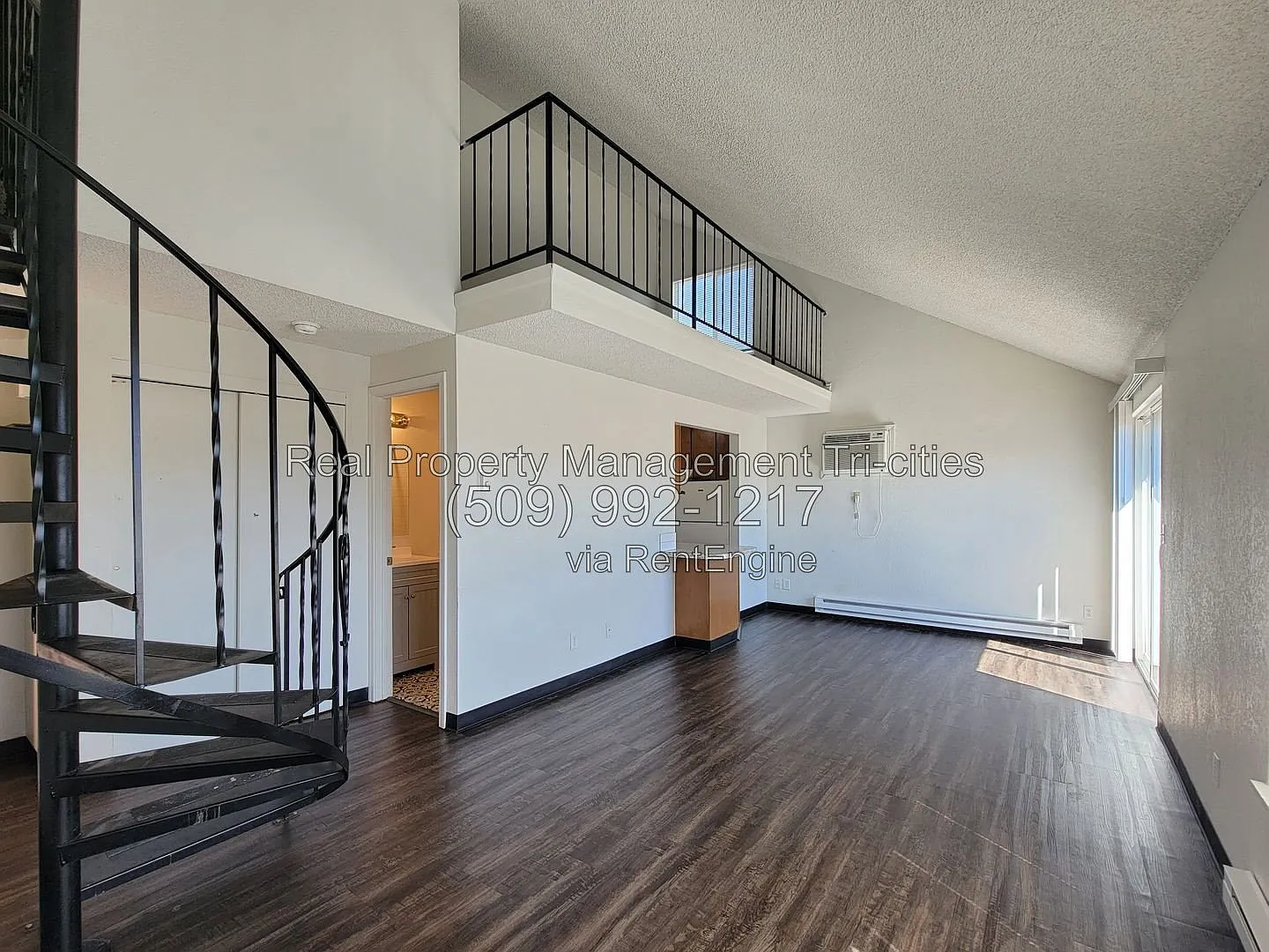 1 bed, 1.0 bath, 600 sqft, $975 — Photo 1