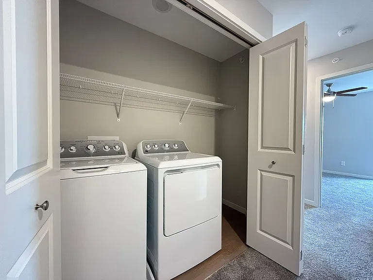 141 Clark Dr SW #2 — Photo 18