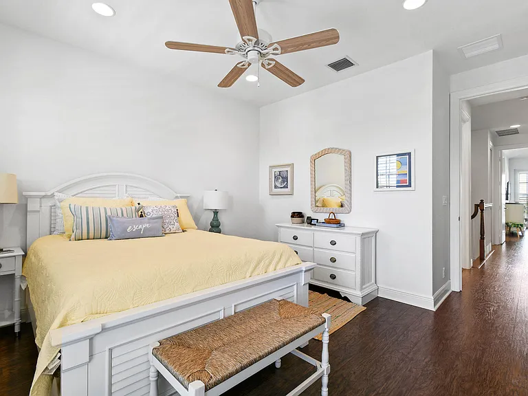 106 Ocean Breeze Dr — Photo 34