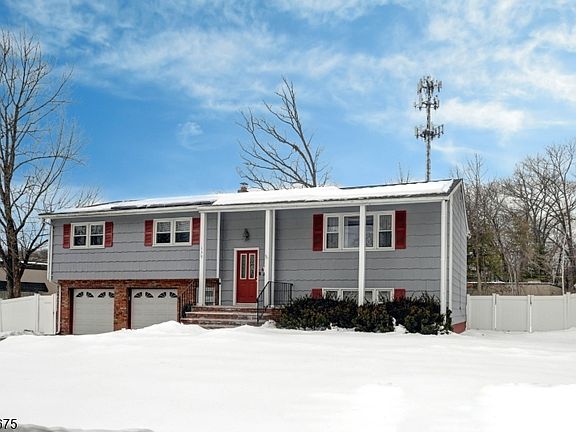 2nd image of 139 Sunset Ave