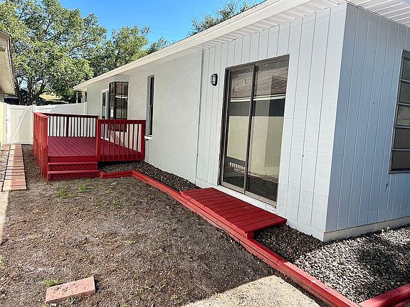 5th image of 3379 Shorncliffe Ln