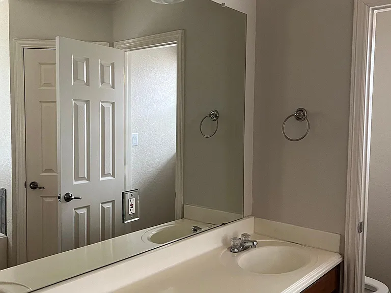 Master Vanity