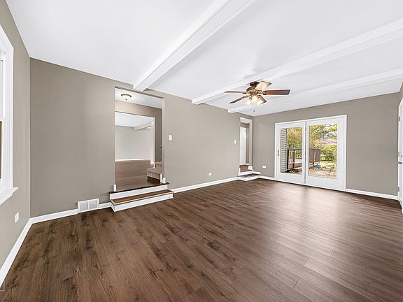 3rd image of 17538 Hawthorne Dr