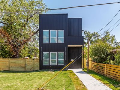 770 Elwayne Ave, Dallas, TX, 75217