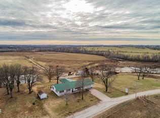 1916 E 505th Rd, Half Way, MO 65663