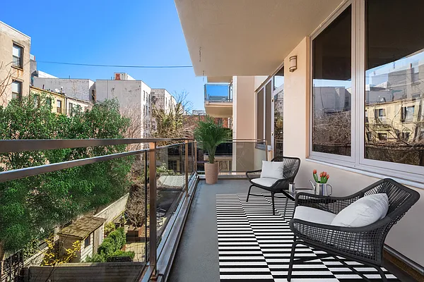 Sold by Compass | media 3