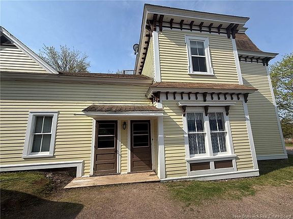2nd image of 3497 Cape Rd