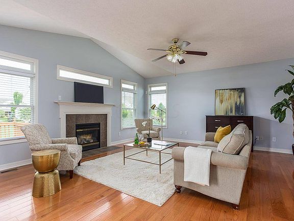4th image of 4511 Hoffman Farms Dr