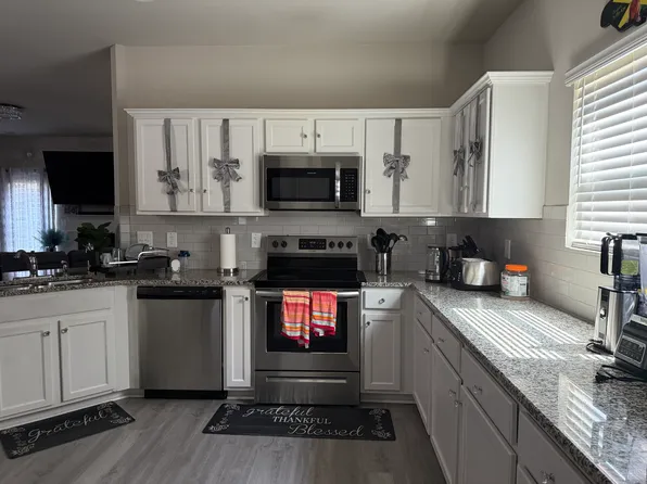 408 Fredrick Dr, McDonough, GA