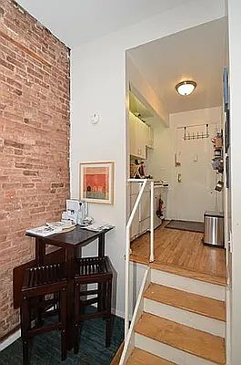 4th image of 225 W 14th St APT 3B