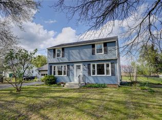639 Whittier Rd, Spencerport, NY 14559