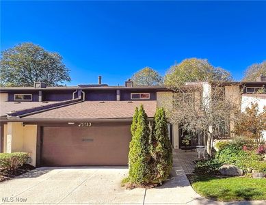 1013 Bunker Dr, Akron, OH, 44333