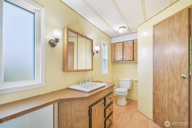 Thumbnail 16