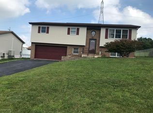 21 Fawn Dr, West Hazleton, PA 18202