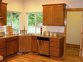 4th image of 6018 Pahrmann Pl NW