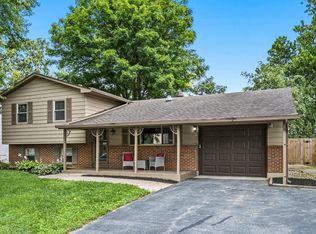 2018 Candleberry Dr, Grove City, OH 43123