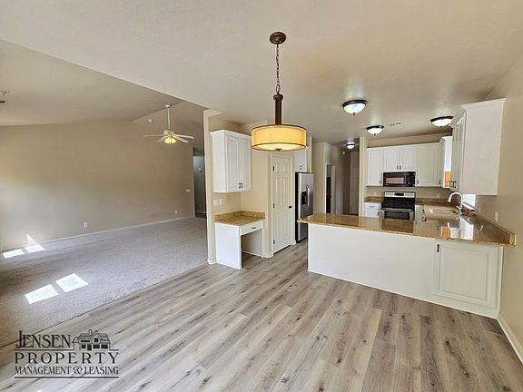 3rd image of 1209 N 1610 West Cir