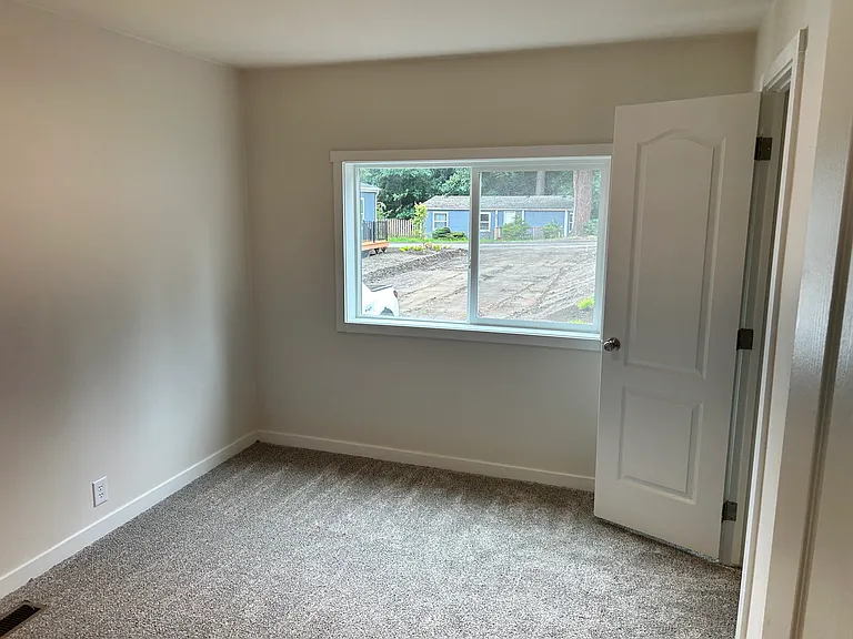 2535 70th Ave SW #42 — Photo 4