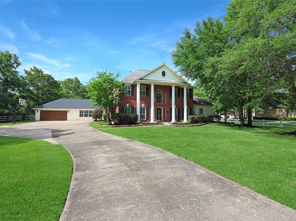 12010 Water Oak Dr, Magnolia, TX 77354