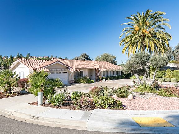 3rd image of 17910 Mirasol Dr
