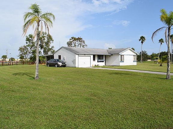 2nd image of 2082 SE West Dunbrooke Cir