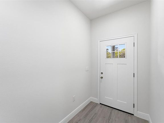 2nd image of 15811 SW 59th Avenue Rd