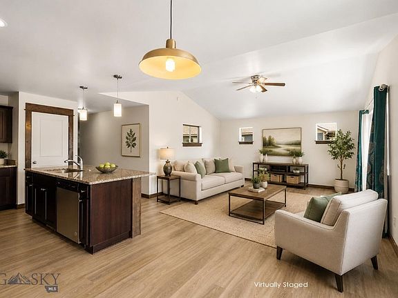 2nd image of 1514 Oakwood Dr