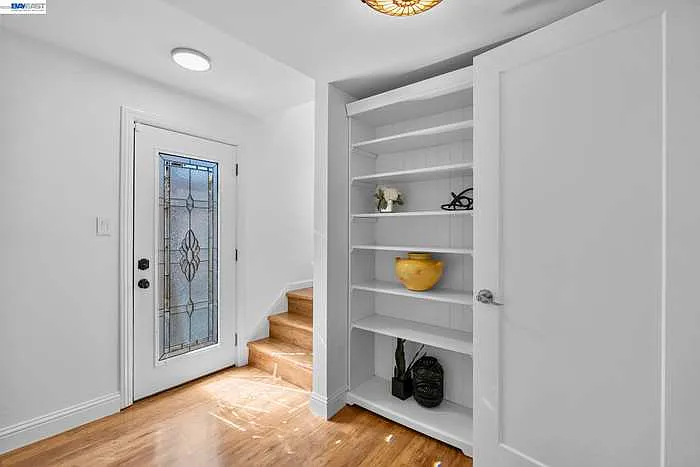 274 Staples Ave — Photo 37