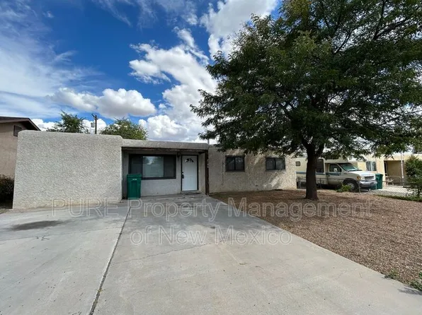 2104 Smith Ln, Farmington, NM 87401