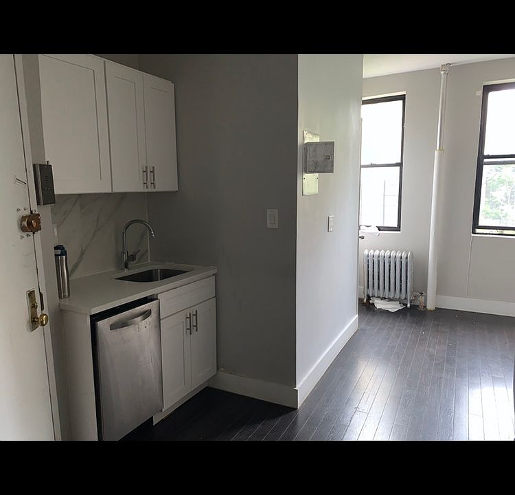 1st image of 319 E 115th St #A2