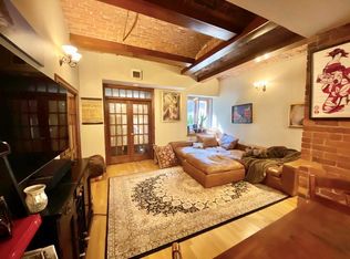 61 Prince St APT 1B, Boston, MA 02113