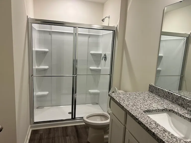 2213 Glen Crossing Dr — Photo 19