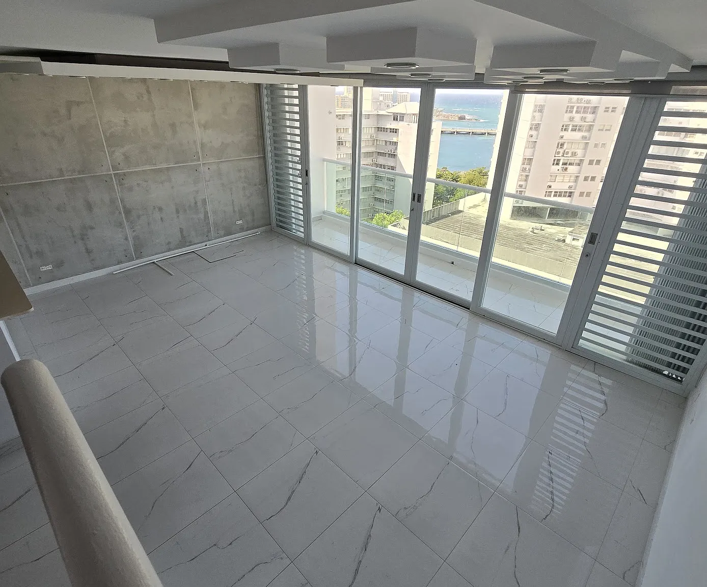 2 bed, 1.5 bath, 1100 sqft, $3,000 — Photo 2