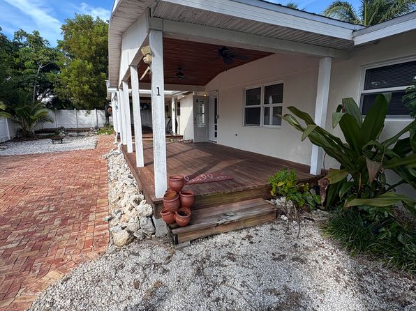 321 Avenue E Unit 2