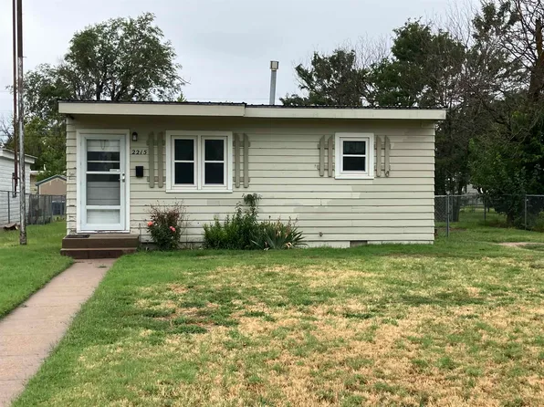 2215 Monroe St, Great Bend, KS 67530
