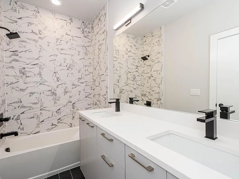 673 Ethel St NW — Photo 48