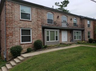3217 Kemmons, Louisville, KY 40218