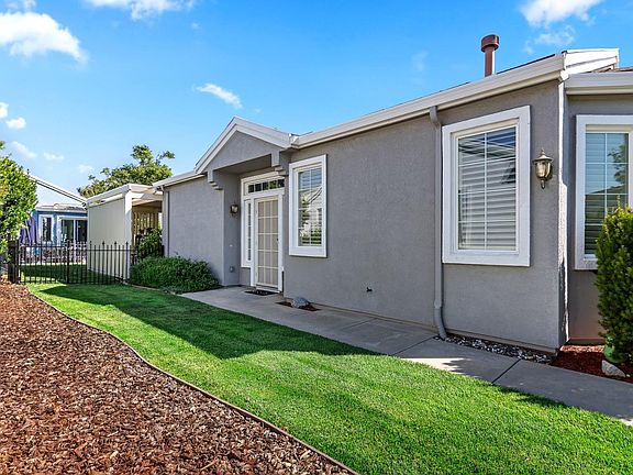 5th image of 841 Inverness Drive
