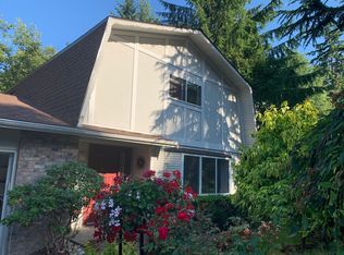4810 152nd Pl SE, Bellevue, WA 98006