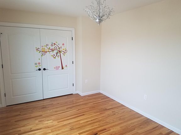 2nd image of 31 Tillman St
