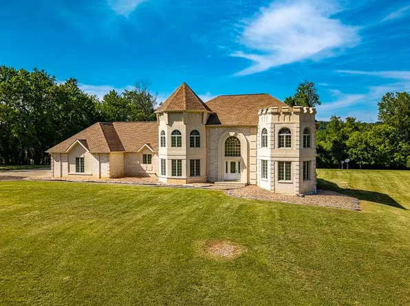 221 Pitgas Rd, Clarksville, PA 15322