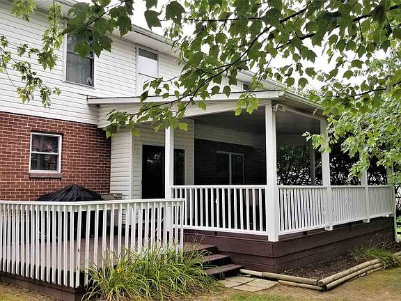 3rd image of 6973 Brome Dr