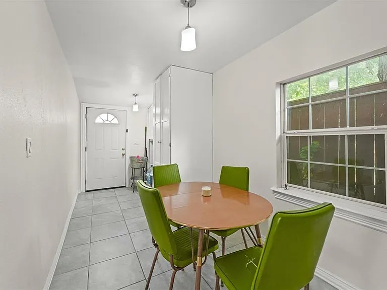 709 S Munger Blvd — Photo 14
