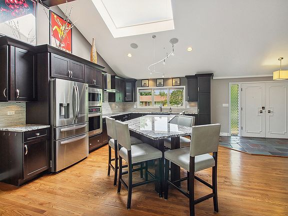5th image of 4135 Timberlane Dr